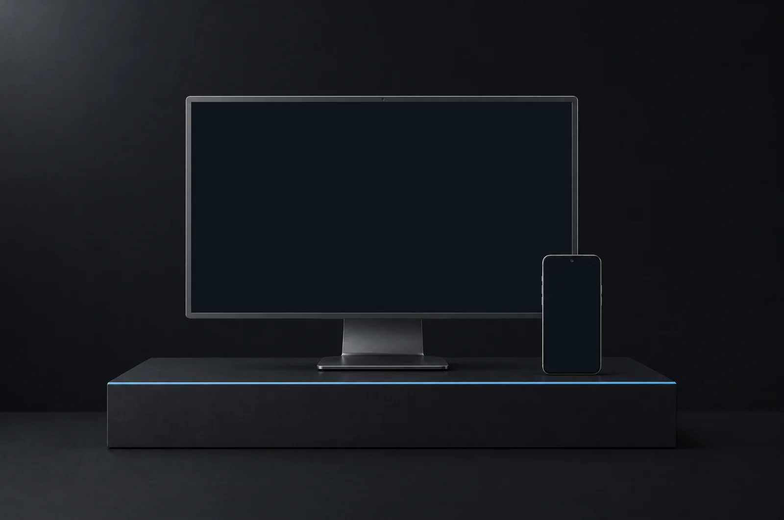 Die von EONWARD erstellte Website von Basic Cleaning auf einem Monitor und einem Smartphone